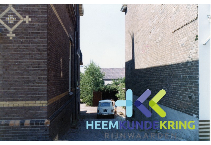 Hoofdstraat 11-7-1977 Coll. HKR (10)